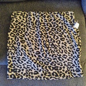 Leopard Print Knit Skirt